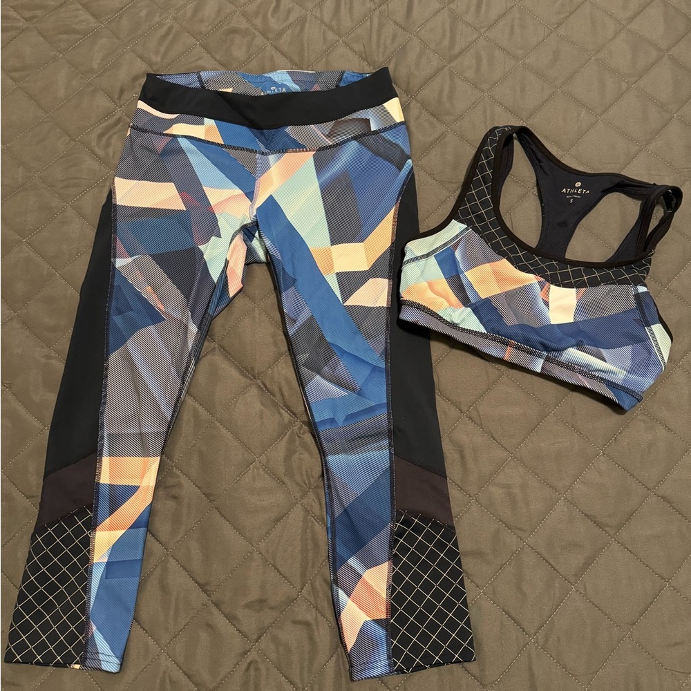 Athleta size small capris & matching sports bra